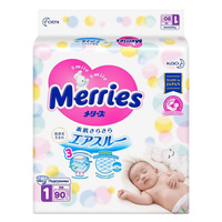 Подгузники для новорожденных Merries размер 1 (NB) 0-5 кг (90 штук в упаковке)