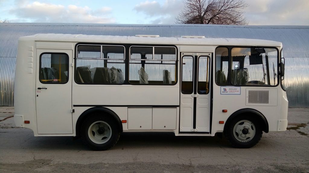 Купить автобус паз краснодар. Автобус ПАЗ 32053. ПАЗ-3205 автобус сбоку. ПАЗ 32053 сбоку. Автобус марки ПАЗ 32053.
